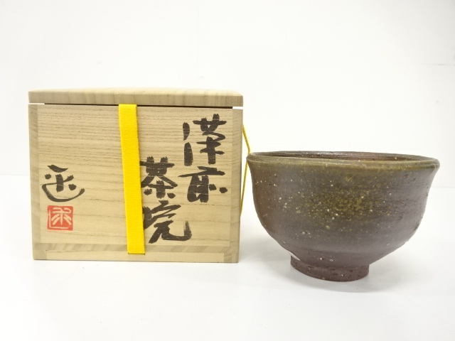 JAPANESE POTTERY / BIZEN WARE TEA CHAWAN / ARTISAN WORK